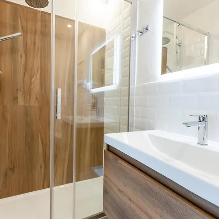 Gelsi Luxury 3*